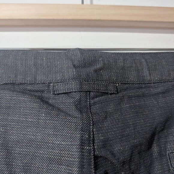 Good Man Brand | Tulum Linen/Cotton Shorts in Indigo Heather - Picture 10 of 14